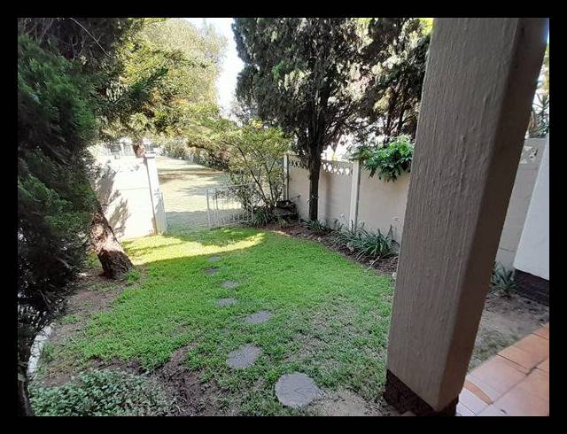 2 BEDROOM TOWNHOUSE FOR SALE IN HADDON